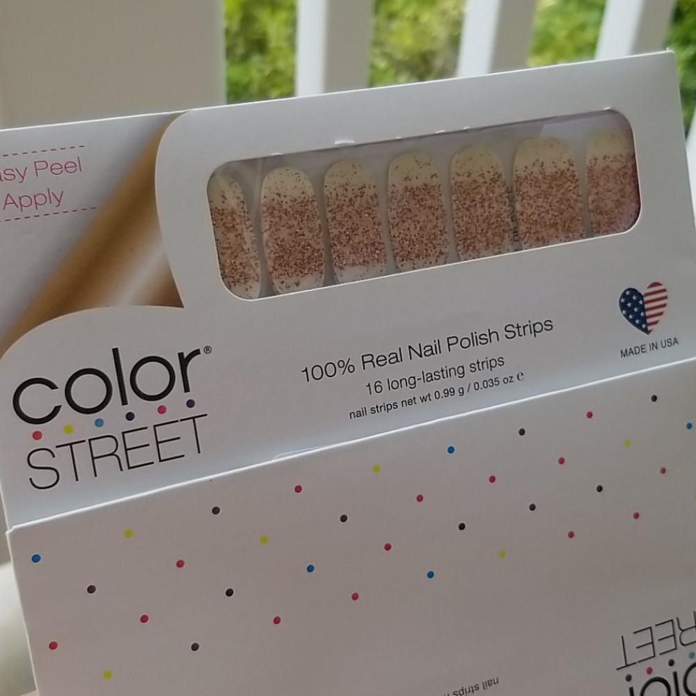 Color street nail strips (New)